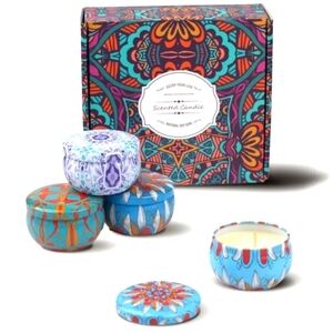 New In Box 4 Pc Colorful Scented Candle Set